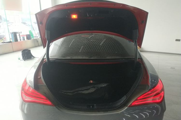 Used Mercedes-Benz CLA 2014 CLA 260 4MATIC Trunk