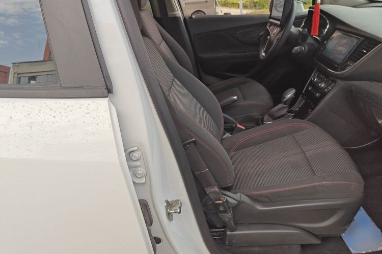 Used Buick Encore 2017 18T Automatic Two-Wheel Drive Urban Leading Model Right Front Seat