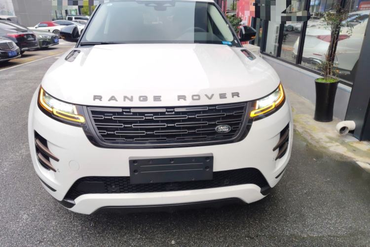 Used Land Rover Range Evoque 2026 Model Range Rover Velar L SE
