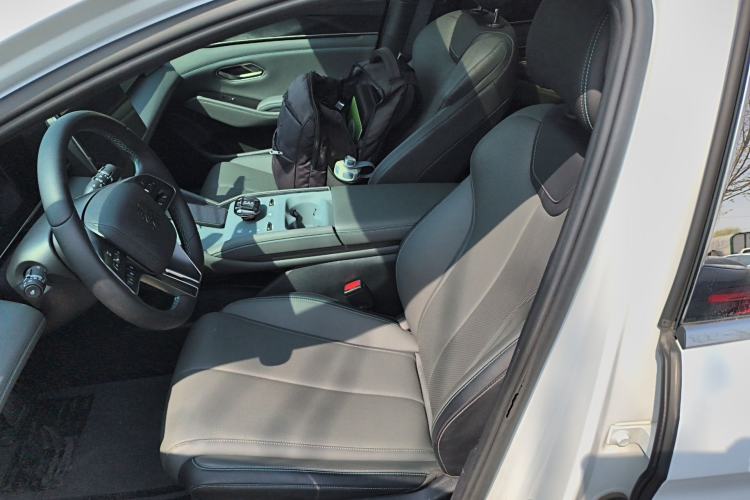 Used BYD Qin L 2024 DM-i 120KM Beyond Model
