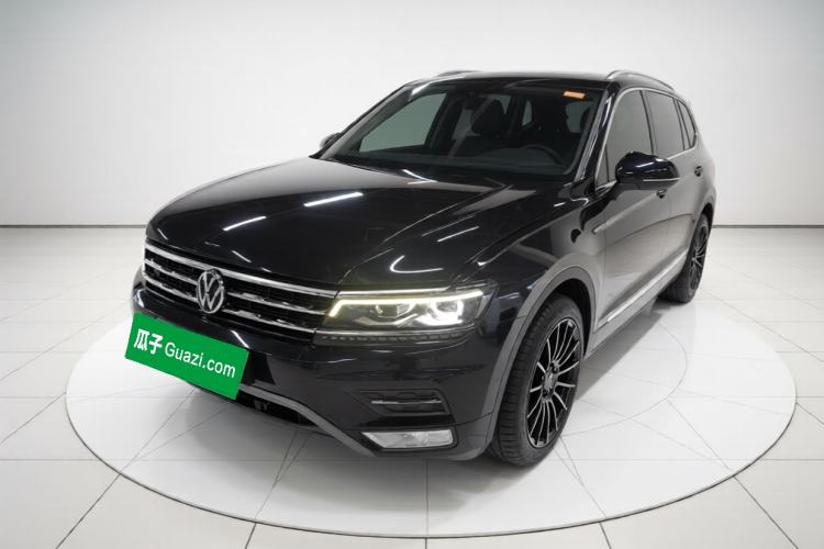 Used Volkswagen Tiguan L 2019 Revised 330TSI Automatic Two-Wheel Drive Smart & Luxury Edition China VI Standard