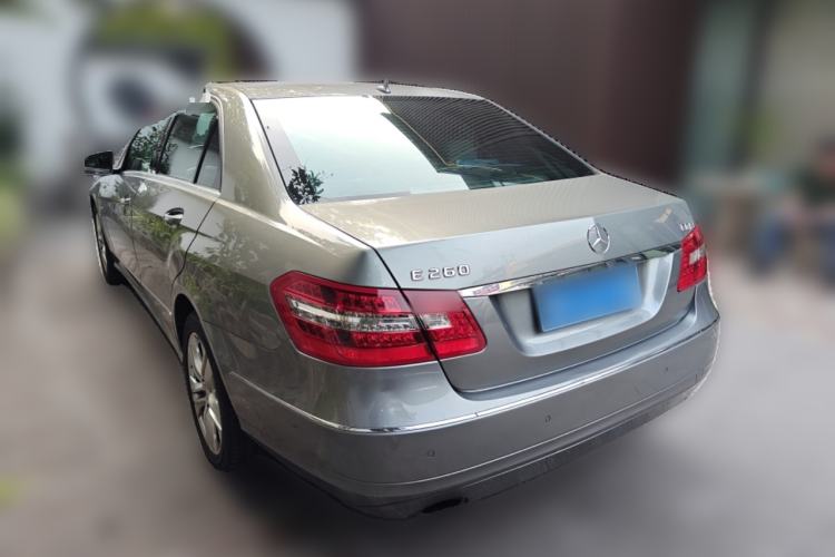 Used Mercedes-Benz E-Class 2010 E 260 CGI Fashion Model