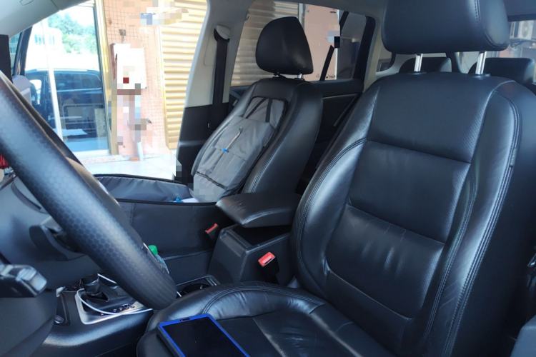 Used Volkswagen Tiguan 2015 1.8TSI Automatic Two-Wheel Drive Luxury Model Left Front Seat