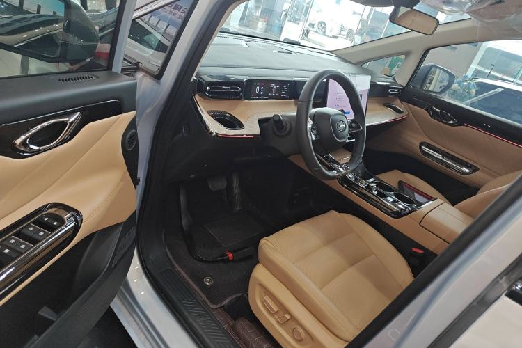 Used GAC Trumpchi E8 New Energy 2024 150km MAX+ Interior 3