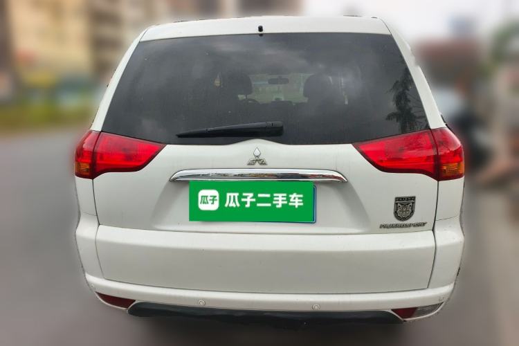 Used Mitsubishi Pajero Sport 2013 3.0L Automatic Two-Wheel Drive Luxury Edition Rear