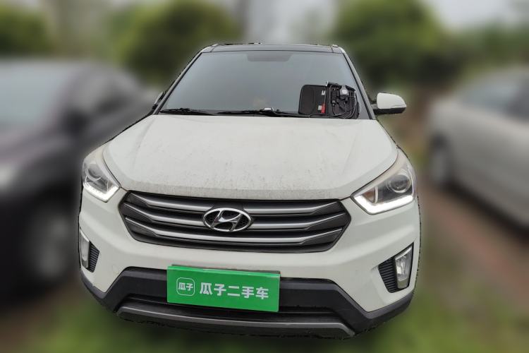 Used Hyundai ix25 2015 1.6L Automatic Two-Wheel-Drive Deluxe DLX Model Front