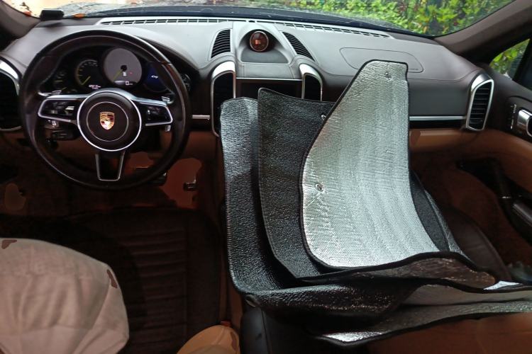 Used Porsche Cayenne E-Hybrid 2016 Cayenne S E-Hybrid 3.0T
