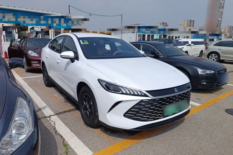 Used BYD Qin PLUS 2025 DM-i Smart Drive 55KM Leading Model
