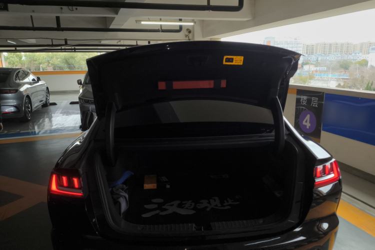 Used BYD Han 2020 EV Long-Range Luxury Model
