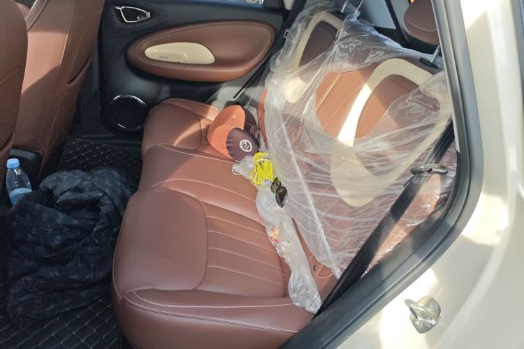 Used Wuling Bingo 2024 333 km Enjoyment Version Left Rear Seat