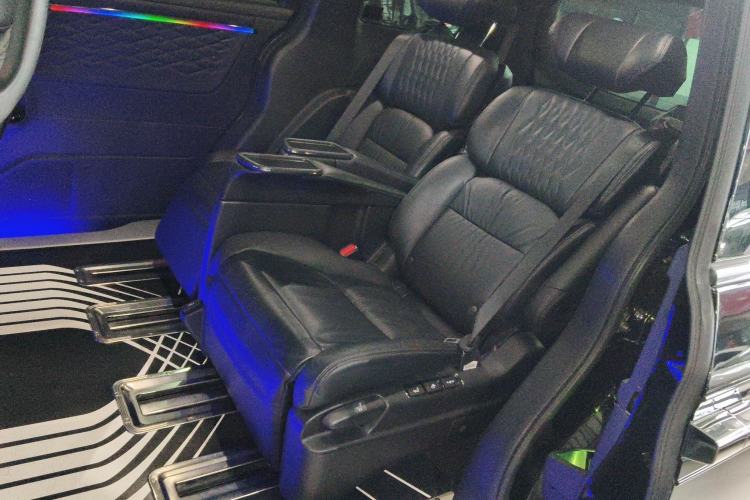 Used Honda Elysion 2024 2.0L eHEV Luxury Edition Left Rear Seat