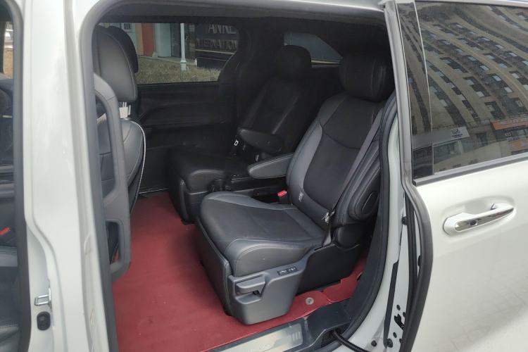 Used Toyota SIENNA 2023 2.5L Hybrid Deluxe Edition Left Rear Seat