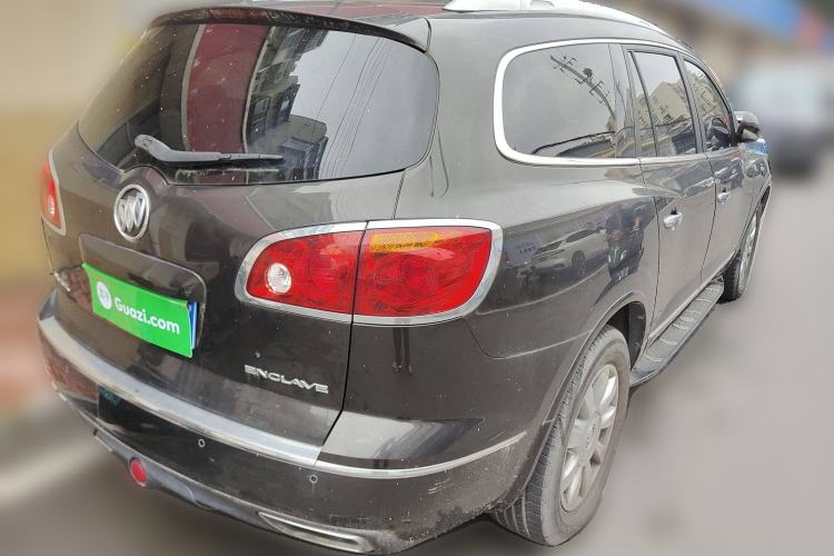 Used Buick Enclave 2014 3.6L Two-Wheel Drive Elite Comfort Version