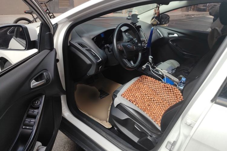 Used Ford Focus 2017 Hatchback 1.6L Automatic Fashion Edition Smart Drive Version