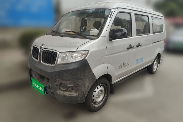 Used Jinbei Hiace X30 2024 1.5L Champion Edition Passenger Vehicle 5/6/7 Seats