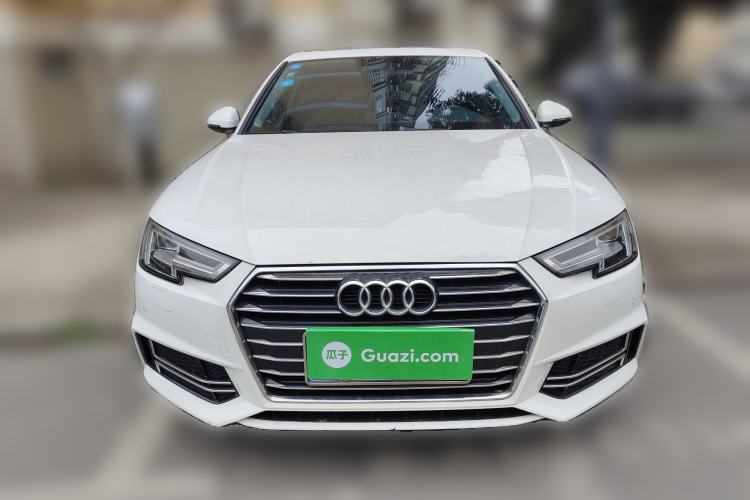 Used Audi A4L 2019 40 TFSI Ambition China VI