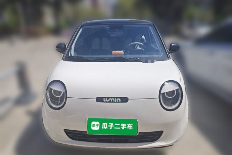 Used CHANGAN NEVO Lumin 2025 205 km Xiangqin Version Front