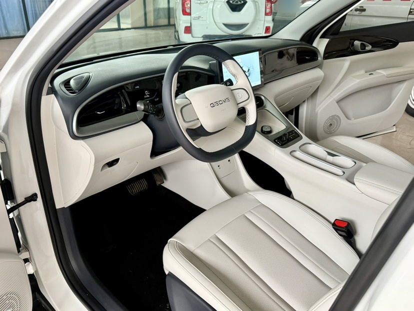 Geely Galaxy Geome 2025 310km Youth Edition — снимка 15
