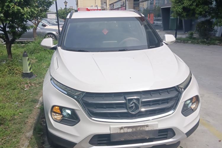 Used Baojun 510 2017 1.5L Manual Fashion Model Front