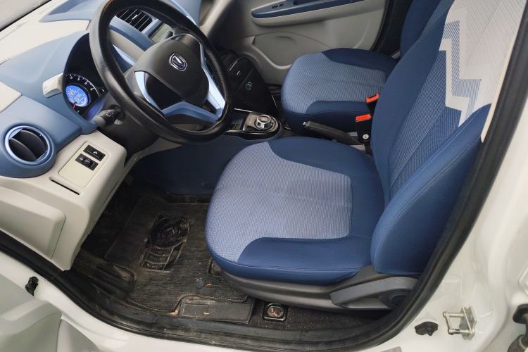 Used CHANGAN OSHAN Benni E-Star 2021 National Edition Colorful Version Lithium Iron Phosphate (31.86 kWh) Left Front Seat