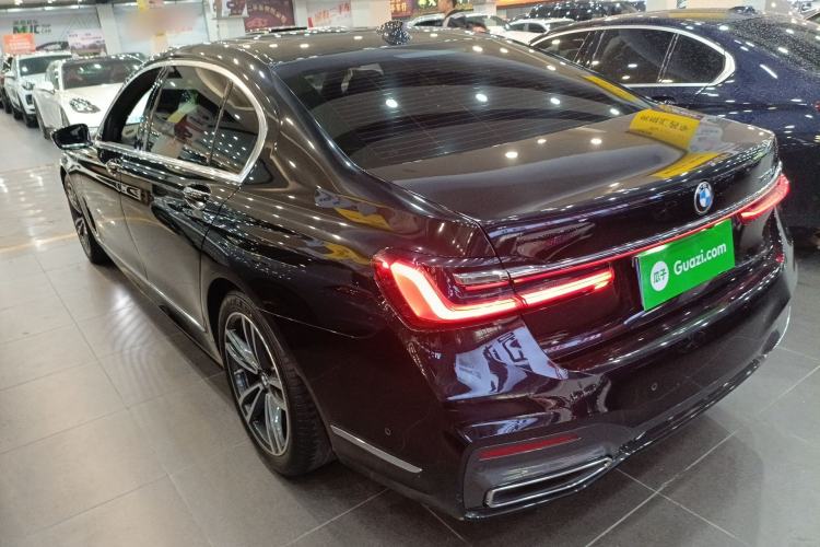 Used BMW 7 Series 2019 Restyled 730Li M Sport Package Exterior 2