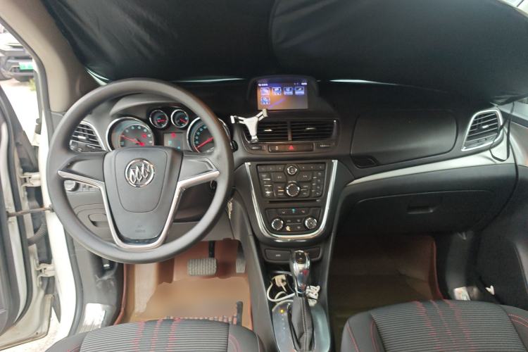Used Buick Encore 2015 1.4T Automatic Two-Wheel Drive Urban Elite Version Center Console
