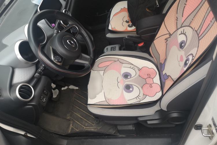 Used ORA Black Cat 2021 301 km Basic Version Left Front Seat