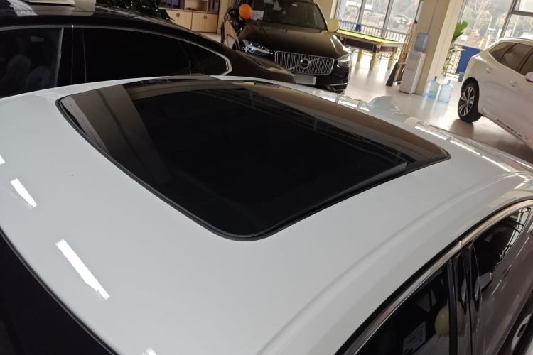 Used Volvo S60 2024 B4 Zhiyuan Luxury Edition