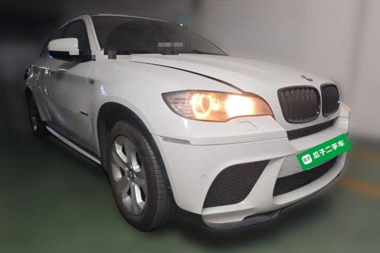 Used BMW X6 2013 xDrive35i Front Right 45 Deg