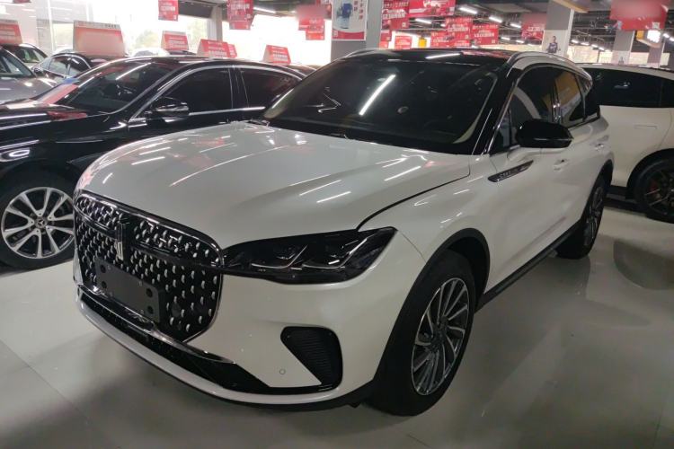 Used Lincoln Corsair 2023 2.0T Two-Wheel-Drive Luxury Edition