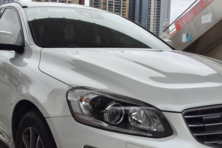 Used Volvo XC60 2017 T5 AWD Smart Upgrade Edition
