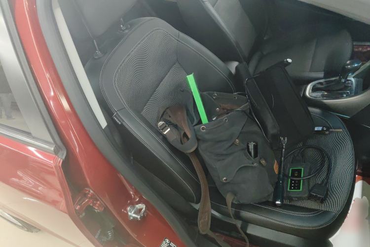 Used Buick GT 2014 XT 1.6L Automatic Fashion Edition