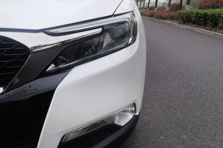 Used DS 6 2014 1.6T Luxury Edition THP160 Left Front Headlight