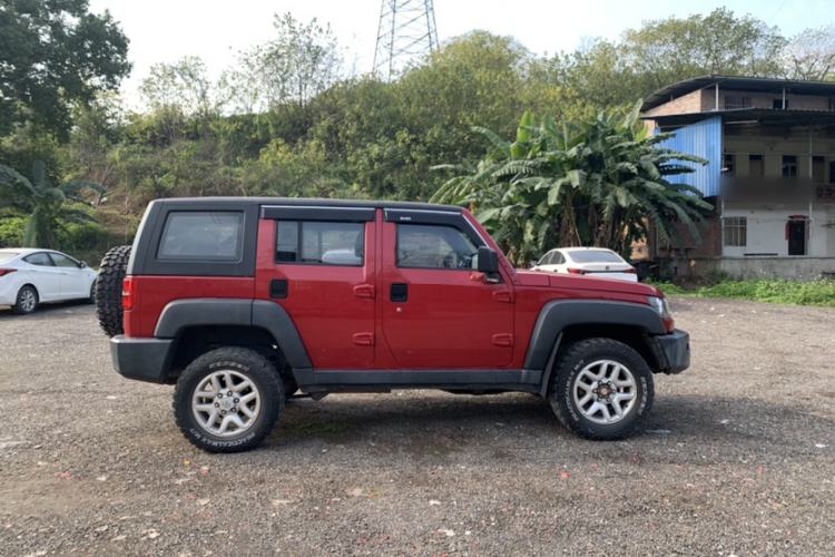 Used BAIC Off-Road BJ40 2016 2.0T Manual Four-Wheel Drive Prestige Edition
