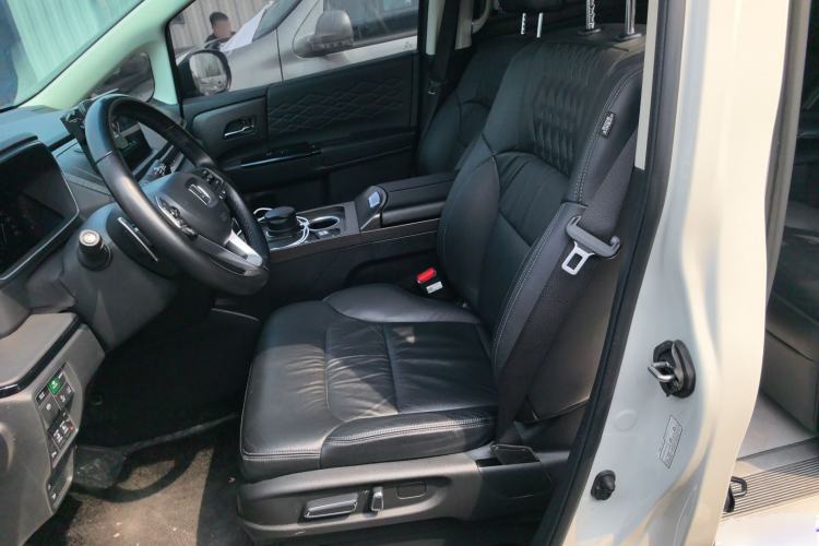 Used Honda Elysion 2022 2.0L eHEV Luxury Edition