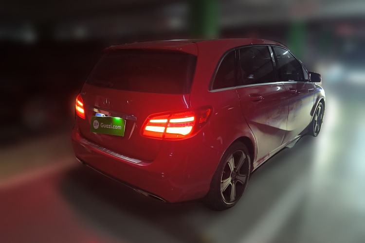 Used Mercedes-Benz B-Class 2017 B 200 Fashion Model