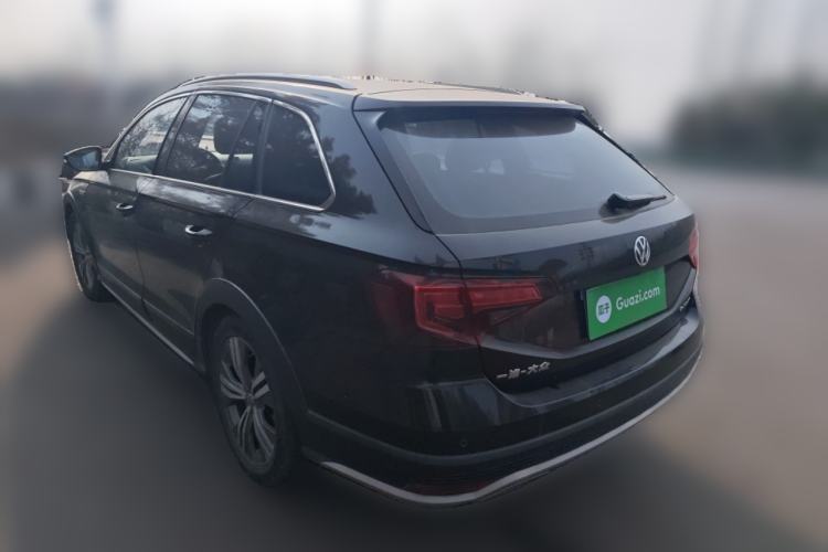 Used Volkswagen C-TREK 2017 1.6L Automatic Luxury Model Rear Left 45 Deg