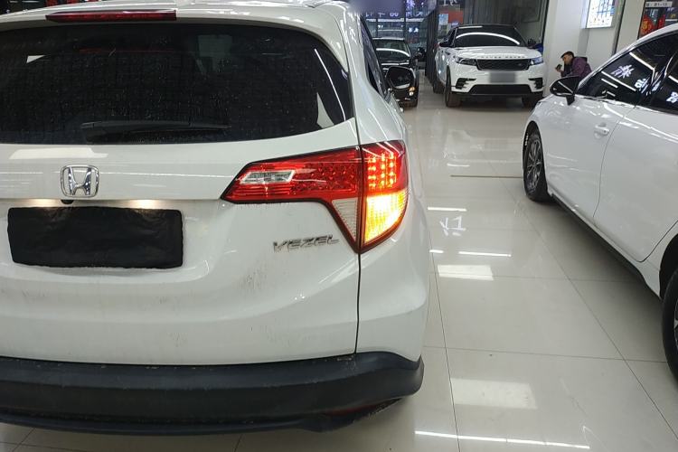 Used Honda Vezel 2019 1.5L CVT Pioneer Edition China VI
