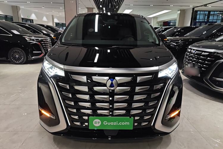 Used Denza D9 2024 DM-i 980 Four-Wheel Drive Flagship Model