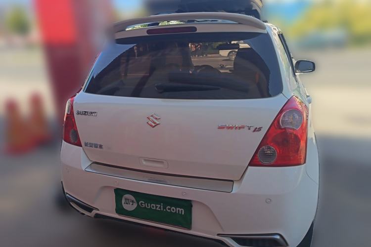 Used Suzuki Swift 2015 1.5L Manual Limited Edition