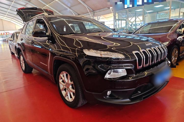 Used Jeep Cherokee 2016 2.4L Leading Edition