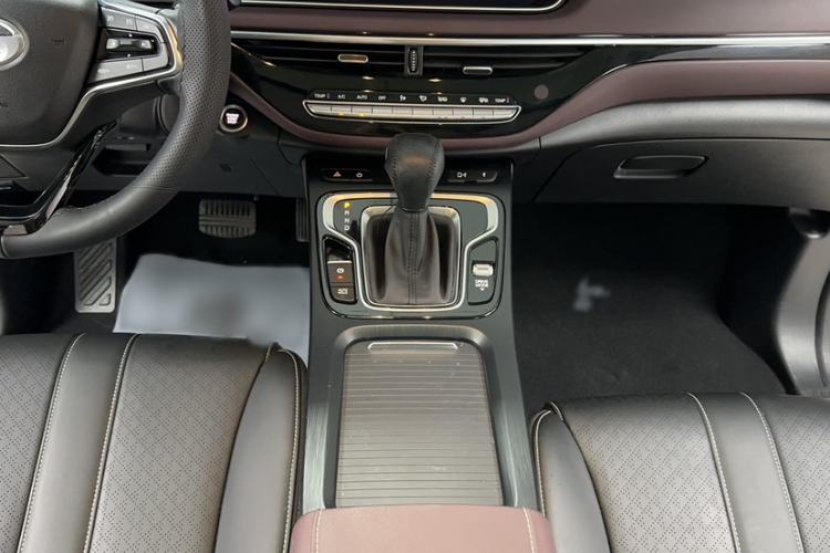 Used GAC Trumpchi M6 2021 PRO 270T Automatic Luxury Edition