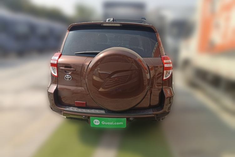 Used Toyota RAV4 2011 2.0L Automatic Luxury Edition
