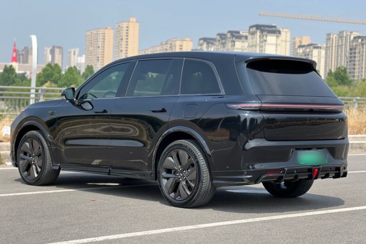 Used Li Auto L8 2023 Air model