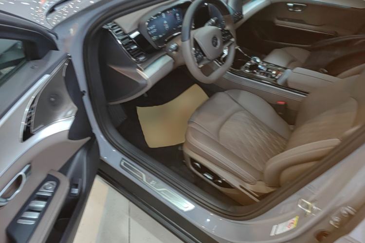 Used BYD Han 2025 DM-i Intelligent Driving Edition 125KM LiDAR Flagship Model
