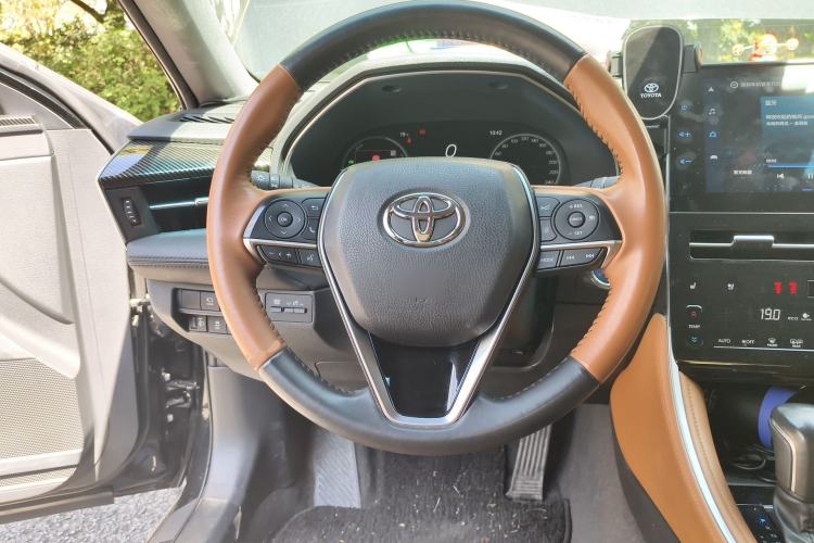 Used Toyota Avalon 2023 Dual-Motor 2.5L XLE Prestige Edition