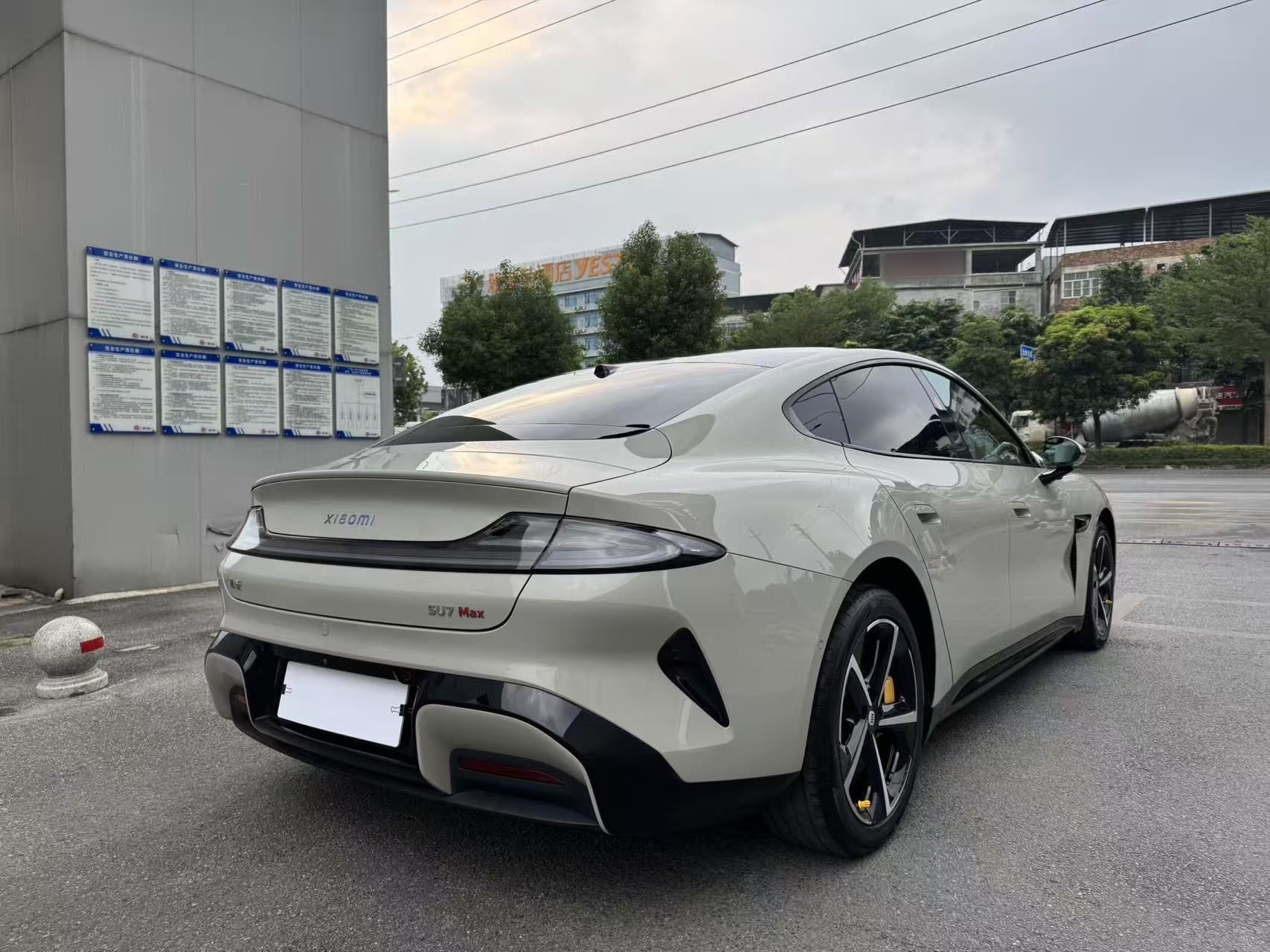 Xiaomi Auto SU7 2024 Four-Wheel Drive Ultra-Long Range Advanced Intelligent Driving Max Edition — снимка 8