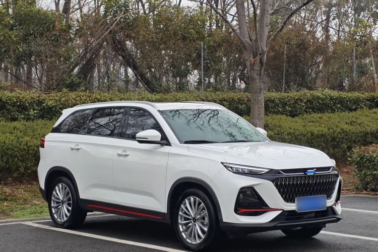 Used CHANGAN OSHAN X7 PLUS 2022 1.5T Blue Whale Edition Automatic Prestige Version Exterior 2