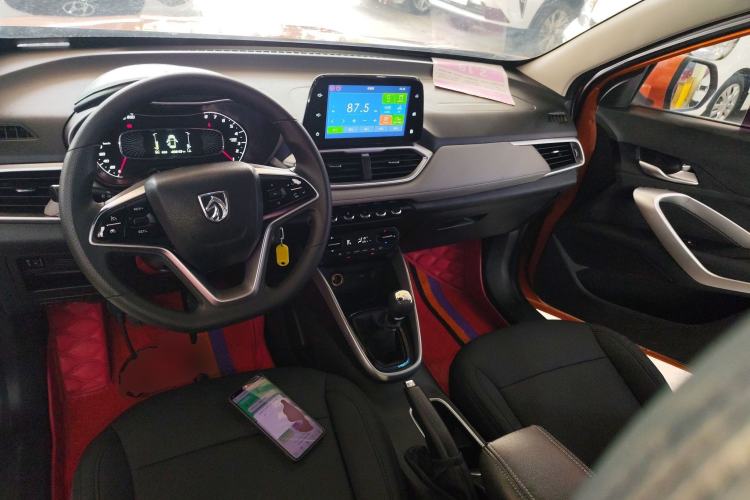 Used Baojun 510 2017 1.5L Manual Fashion Model
