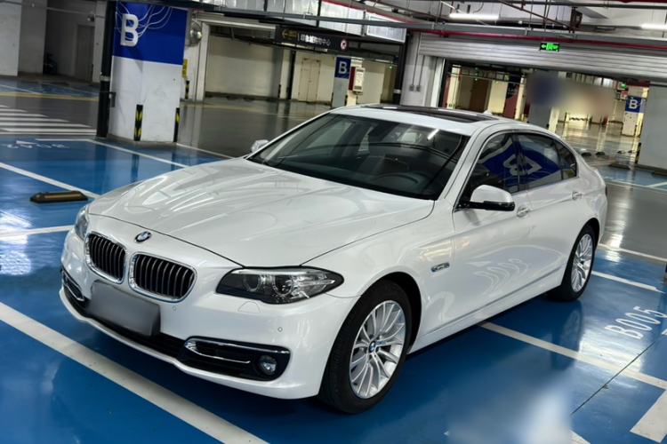 Used BMW 5 Series 2014 525Li Luxury Design Package
